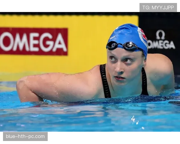 凯蒂·莱德基凌晨四点泡在泳池的样子，真不是普通人能模仿的自律